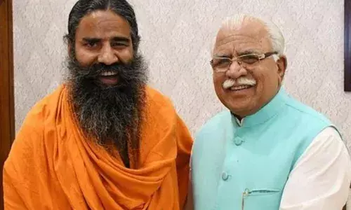 RTI: हरियाणा सरकारने खरेदी केलं 2 कोटी 72 लाख रुपयाचं कोरोनिल, ठीक होणाऱ्यांची माहितीच सरकारकडे नाही... RTI: हरियाणा सरकारने खरेदी केलं 2 कोटी 72 लाख रुपयाचं कोरोनिल, ठीक होणाऱ्यांची माहितीच सरकारकडे नाही...