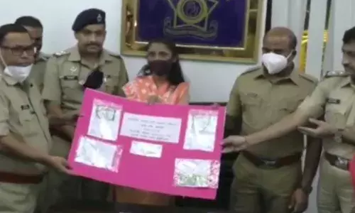 घरफोडी करणाऱ्याला घर मालकीनीनेच पकडले रंगेहाथ! ; महिलेच्या धाडसाचे पोलिसांकडून कौतुक घरफोडी करणाऱ्याला घर मालकीनीनेच पकडले रंगेहाथ! ; महिलेच्या धाडसाचे पोलिसांकडून कौतुक