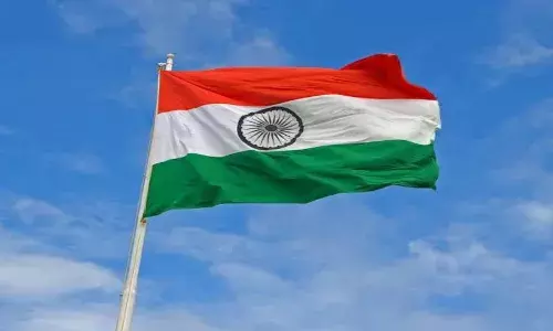 झंडा ऊँचा रहे हमारा…! झंडा ऊँचा रहे हमारा…!