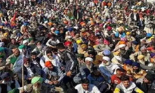 #KisanYouth_SabseMajboot : किसान युथ सबसे मजबूत म्हणत युवा शेतकऱ्यांचा दिल्लीच्या आंदोलनात सक्रीय सहभाग #KisanYouth_SabseMajboot : किसान युथ सबसे मजबूत म्हणत युवा शेतकऱ्यांचा दिल्लीच्या आंदोलनात सक्रीय सहभाग