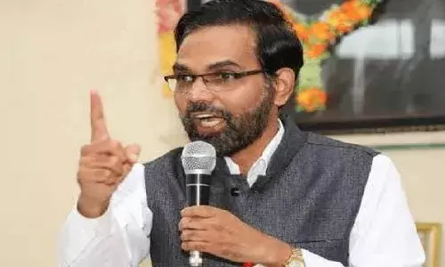 दूध उत्पादकांच्या मागण्यांसाठी लेटर टू डेअरी मिनिस्टर आंदोलनाची घोषणा दूध उत्पादकांच्या मागण्यांसाठी लेटर टू डेअरी मिनिस्टर आंदोलनाची घोषणा