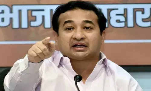 सिंहाच्या गुहेत शिरण्याचे धाडस करू नका ; नितेश राणे यांचं शिवसेनेला थेट आव्हान सिंहाच्या गुहेत शिरण्याचे धाडस करू नका ; नितेश राणे यांचं शिवसेनेला थेट आव्हान