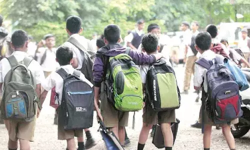शिक्षण हक्क कायदा धाब्यावर, गरीब विद्यार्थी वंचित शिक्षण हक्क कायदा धाब्यावर, गरीब विद्यार्थी वंचित
