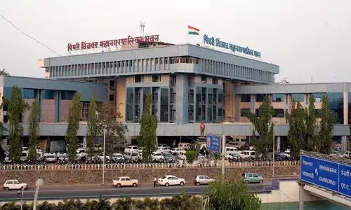 पीएमपीएमएल कर्मचाऱ्यांचा विषय अखेर लागला मार्गी-महापौर ढोरे पीएमपीएमएल कर्मचाऱ्यांचा विषय अखेर लागला मार्गी-महापौर ढोरे
