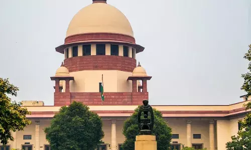 तोपर्यंत तिसरी लाटही संपेल...सर्वोच्च न्यायालयाने मोदी सरकारला फटकारले तोपर्यंत तिसरी लाटही संपेल...सर्वोच्च न्यायालयाने मोदी सरकारला फटकारले