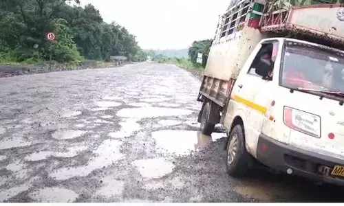 Gound Report : मुंबई-गोवा महामार्ग मृत्यूचा सापळा का बनला? Gound Report : मुंबई-गोवा महामार्ग मृत्यूचा सापळा का बनला?