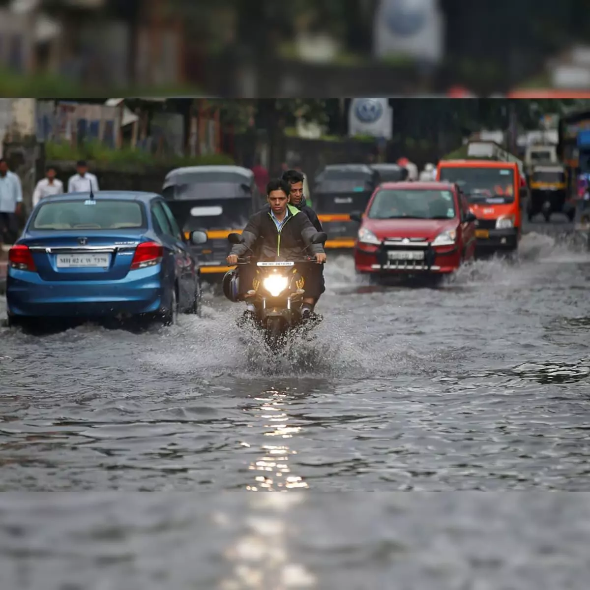 कोकणासह उत्तर महाराष्ट्रात पावसाची धामधुम..