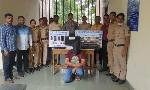 बनावट एटीएम कार्डच्या माध्यमातून लुटणाऱ्या टोळीचा मुख्य सूत्रधार गजाआड बनावट एटीएम कार्डच्या माध्यमातून लुटणाऱ्या टोळीचा मुख्य सूत्रधार गजाआड