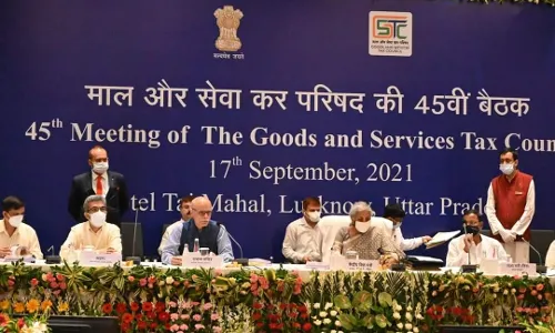 ..तर संघराज्यीय व्यवस्थेलाच तडा जाईल: रोहित पवार