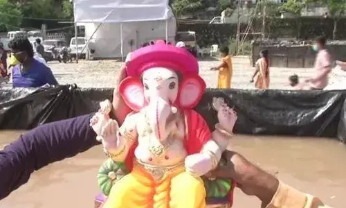 नागपुरात गणेश विसर्जनाची जय्यत तयारी; मोठा पोलीस बंदोबस्त तैनात नागपुरात गणेश विसर्जनाची जय्यत तयारी; मोठा पोलीस बंदोबस्त तैनात