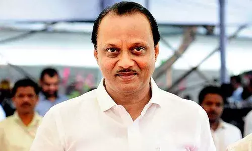 ओबीसी आरक्षणाच्या केंद्राच्या भुमिकेवरुन अजितदादा भडकले ओबीसी आरक्षणाच्या केंद्राच्या भुमिकेवरुन अजितदादा भडकले