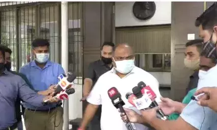 अनिल परब EDच्या कार्यालयात दाखल अनिल परब EDच्या कार्यालयात दाखल