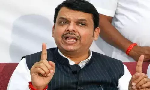 पोकळ शब्द किंवा आश्वासनांची नाही, तर प्रत्यक्ष आणि तीही तातडीच्या मदतीची गरज- देवेंद्र फडणवीस