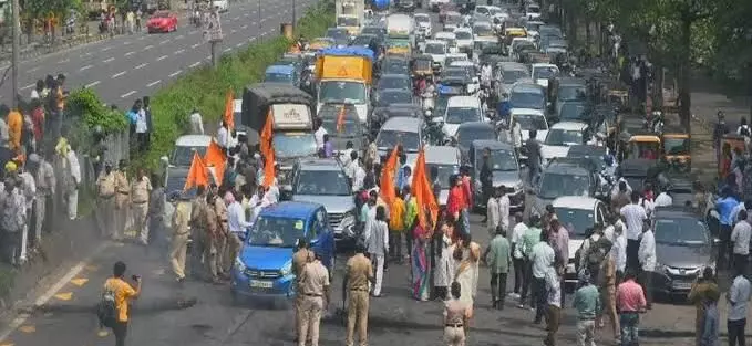 Maharashtra Bandh : महाविकास आघाडीने पुकारलेल्या बंदच्या पार्श्वभूमीवर राज्यात ४८ ठिकाणी निदर्शने, रास्ता रोको