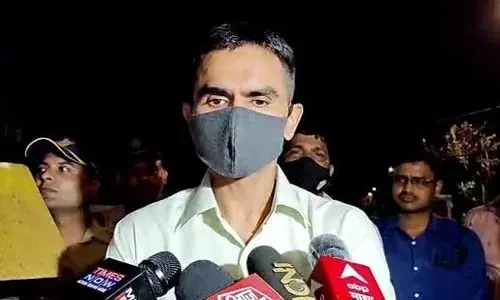 NCB झोनल डायरेक्टर समीर वानखेडे यांच्यावर ठेवली जातं आहे पोलिसांकडूनच पाळत? वानखेडेंची तक्रार NCB झोनल डायरेक्टर समीर वानखेडे यांच्यावर ठेवली जातं आहे पोलिसांकडूनच पाळत? वानखेडेंची तक्रार