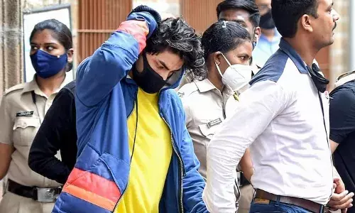 आर्यन खानचा मुक्काम आर्थर रोड जेलमधेच ः जामीनावरील निकाल २० ऑक्टोबरला आर्यन खानचा मुक्काम आर्थर रोड जेलमधेच ः जामीनावरील निकाल २० ऑक्टोबरला