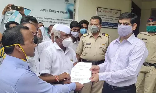 शेतकऱ्यांना अधिकचा मोबदला द्या ; ग्रीन फिल्ड महामार्ग कृती समितीचे जिल्हाधिकाऱ्यांना निवेदन शेतकऱ्यांना अधिकचा मोबदला द्या ; ग्रीन फिल्ड महामार्ग कृती समितीचे जिल्हाधिकाऱ्यांना निवेदन