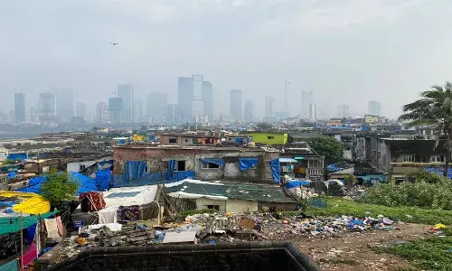 सी.आर.झेड. कायद्यातील बदलांमुळे कोळीवाडे उद्धवस्त होतील का? सी.आर.झेड. कायद्यातील बदलांमुळे कोळीवाडे उद्धवस्त होतील का?