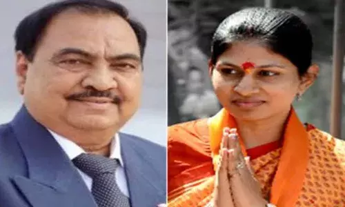 जळगाव जिल्हा बँकेच्या निवडणूकीत भाजपच्या या महत्वाच्या उमेदवारांचे अर्ज बाद जळगाव जिल्हा बँकेच्या निवडणूकीत भाजपच्या या महत्वाच्या उमेदवारांचे अर्ज बाद