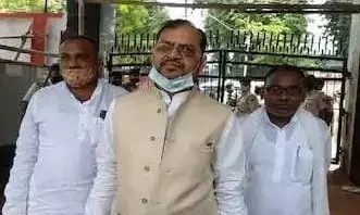 काश्मीरमधील बिहारी मजुरांना AK-47 द्या, भाजप आमदाराची मागणी