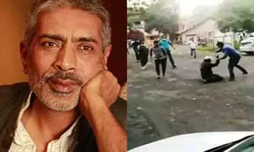 आश्रम - 3  वेबसिरीजच्या चित्रीकरणस्थळी बजरंग दलाच्या कार्यकर्त्यांचा हल्ला आश्रम - 3  वेबसिरीजच्या चित्रीकरणस्थळी बजरंग दलाच्या कार्यकर्त्यांचा हल्ला