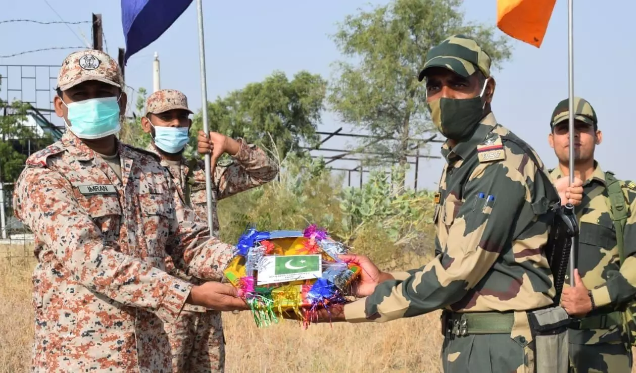 भारतीय सैन्याने शेजारील राष्ट्रांच्या सैन्यासोबत साजरी केली दिवाळी