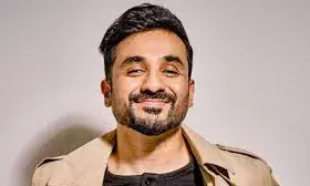 अभिनेता वीर दासचे वादग्रस्त वक्तव्य ; मुंबई पोलिसांकडे तक्रार दाखल