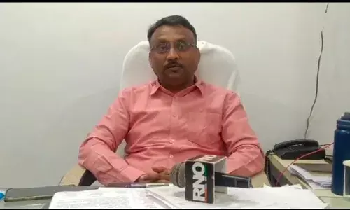 लसीकरणाच्या टक्का वाढवण्यासाठी जिल्हा प्रशासनातर्फे आता रात्रीचे लसीकरण मोहीम सुरू लसीकरणाच्या टक्का वाढवण्यासाठी जिल्हा प्रशासनातर्फे आता रात्रीचे लसीकरण मोहीम सुरू