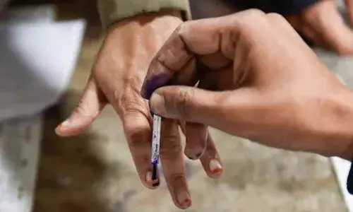 राज्यात नगरपंचायत निवडणुकीचा धुरळा, 105 नगरपंचायतींसाठी 21 डिसेंबरला मतदान राज्यात नगरपंचायत निवडणुकीचा धुरळा, 105 नगरपंचायतींसाठी 21 डिसेंबरला मतदान