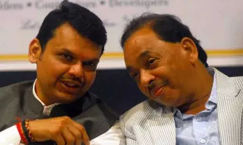 कॅबिनेट मंत्री व्हाया देवेंद्र फडणवीस : नारायण राणे कॅबिनेट मंत्री व्हाया देवेंद्र फडणवीस : नारायण राणे