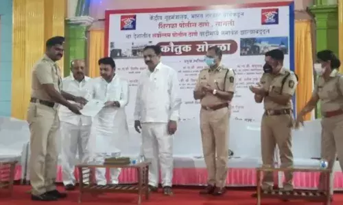 टॉप टेनशिराळा पोलीस ठाण्याचा जयंत पाटलांकडून गौरव टॉप टेनशिराळा पोलीस ठाण्याचा जयंत पाटलांकडून गौरव