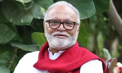 छगन भुजबळ दिल्लीला जाणार ; मुकुल रोहतगी आणि खासदार विल्सन यांची भेट घेण्याची शक्यता छगन भुजबळ दिल्लीला जाणार ; मुकुल रोहतगी आणि खासदार विल्सन यांची भेट घेण्याची शक्यता