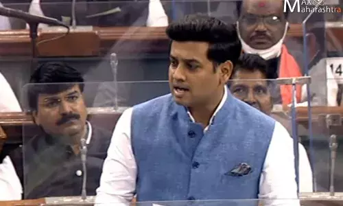 गुजरातच्या आडमुठेपणामुळे महाराष्ट्राची नदीजोड प्रकल्पातून माघार, श्रीकांत शिंदे यांनी लोकसभेत सांगितले कारण.. गुजरातच्या आडमुठेपणामुळे महाराष्ट्राची नदीजोड प्रकल्पातून माघार, श्रीकांत शिंदे यांनी लोकसभेत सांगितले कारण..