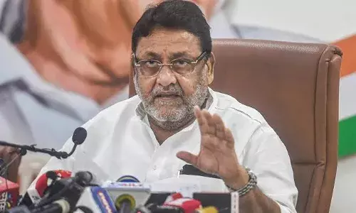 हा देश अविवाहित लोकांच्या हातात असून, विवाहाविषयी ते गंभीर नाहीत - नवाब मलिक हा देश अविवाहित लोकांच्या हातात असून, विवाहाविषयी ते गंभीर नाहीत - नवाब मलिक