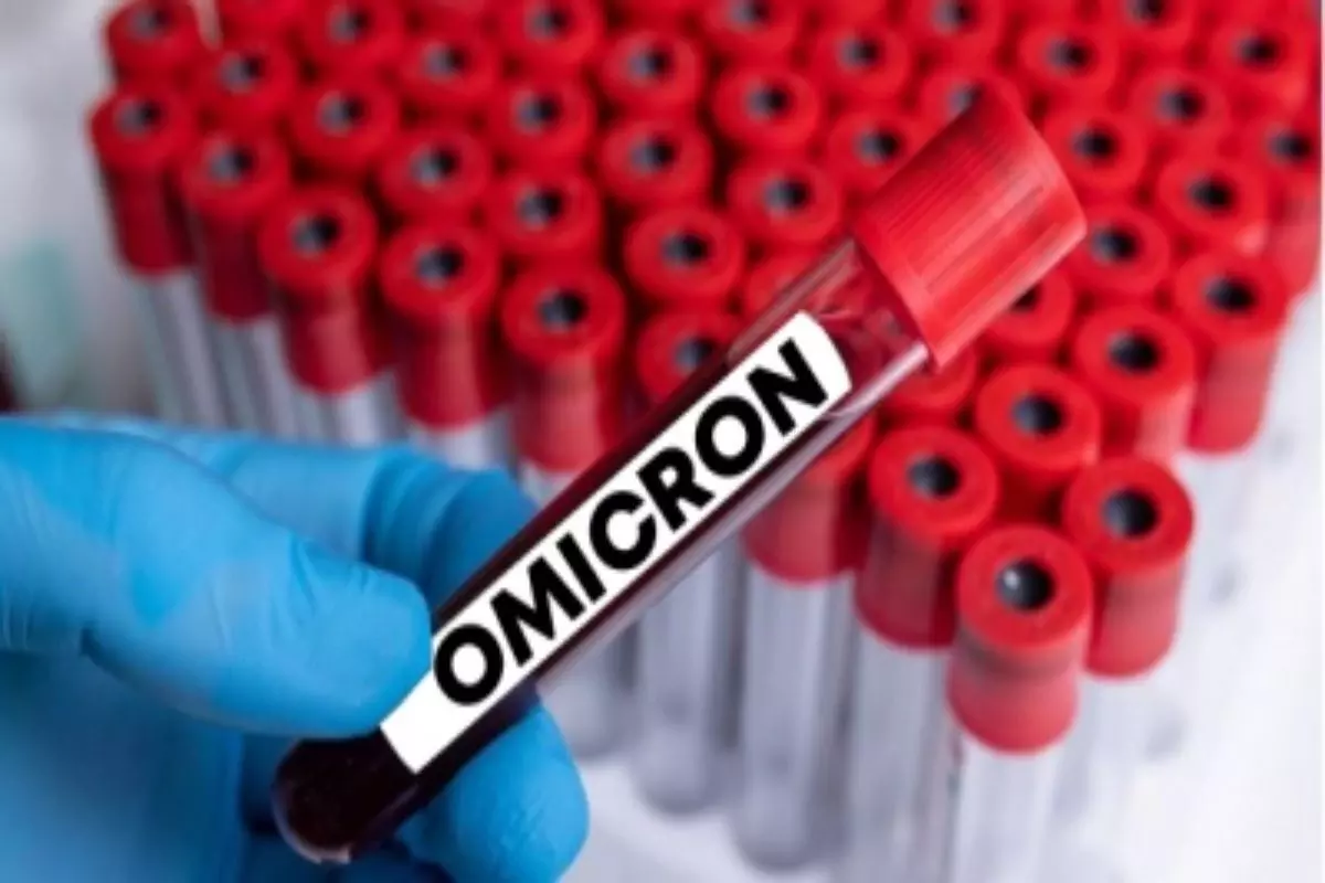 Omicron ची ५ लक्षणं कोणती?
