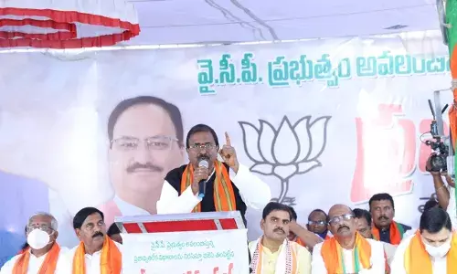 भाजपला मत द्या आणि ५० रुपयांना दारु मिळवा, भाजप नेत्याची मतदारांना ऑफर