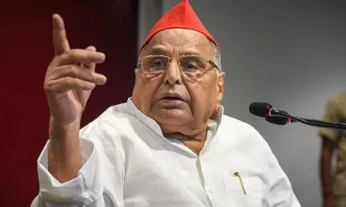 भाजपा सत्तेत येत असल्याचा मुलायम सिंह यांनी केलेला दावा खरा आहे का? भाजपा सत्तेत येत असल्याचा मुलायम सिंह यांनी केलेला दावा खरा आहे का?