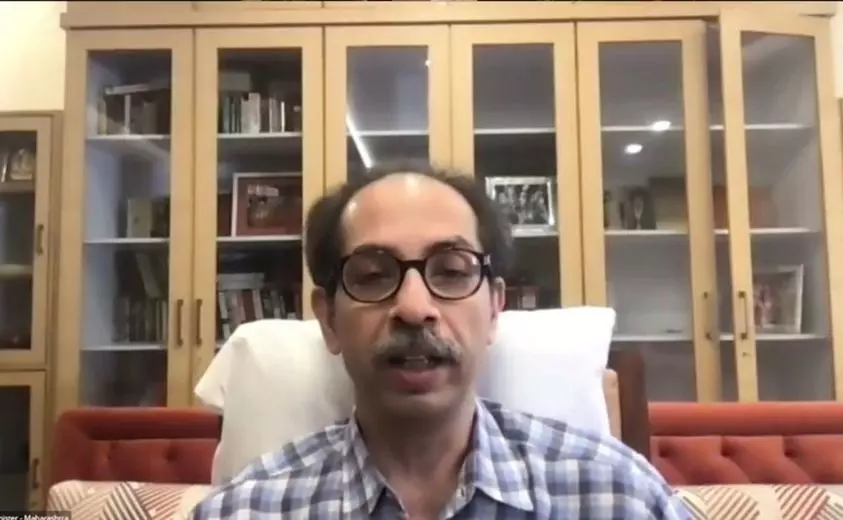 Uddhav Thackeray : ऑपरेशनंतर मुख्यमंत्री एक्टिव्ह, मुंबई महापालिका निवडणुकीसाठी महाआघाडीचे संकेत