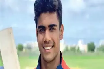 तुळजापूरचा राजवर्धन हंगर्गेकर World Cup खेळण्यासाठी सज्ज!