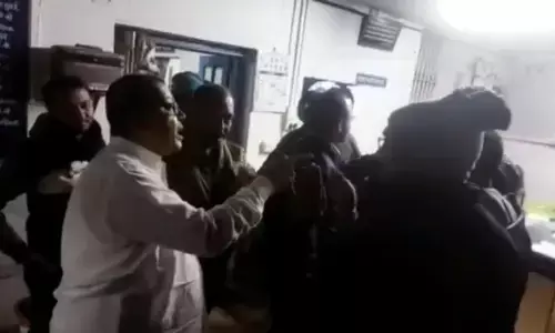 सत्ताधारी आमदार आणि पोलिसांचा जोरदार राडा, वसुलीचा आरोप