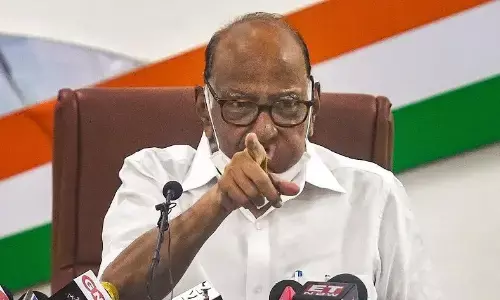 एसटी कर्मचाऱ्यांचा संप, शरद पवार यांची मध्यस्थी