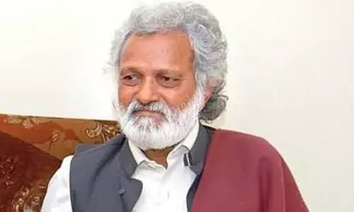 भाजपाने सन्मानजनक प्रस्ताव दिला तर युती शक्य - जोगेंद्र कवाडे भाजपाने सन्मानजनक प्रस्ताव दिला तर युती शक्य - जोगेंद्र कवाडे
