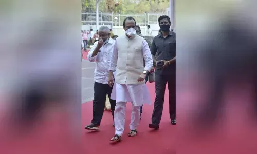 महामंडळाचा निधी लाभार्थ्यांपर्यंत पोहोचवा: अजित पवार महामंडळाचा निधी लाभार्थ्यांपर्यंत पोहोचवा: अजित पवार