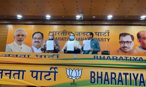ठरलं ! योगी आदित्यनाथ यांचा मतदारसंघ निश्चित, भाजपची पहिली यादी जाहीर ठरलं ! योगी आदित्यनाथ यांचा मतदारसंघ निश्चित, भाजपची पहिली यादी जाहीर