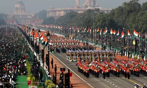 प्रजासत्ताक दिन सोहळयात महाराष्ट्राच्या चित्ररथाला परवानगी नाकारलेली नाही प्रजासत्ताक दिन सोहळयात महाराष्ट्राच्या चित्ररथाला परवानगी नाकारलेली नाही