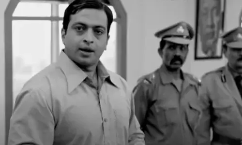 अमोल कोल्हे नथुराम गोडसेच्या भूमिकेत, नवीन वाद अमोल कोल्हे नथुराम गोडसेच्या भूमिकेत, नवीन वाद