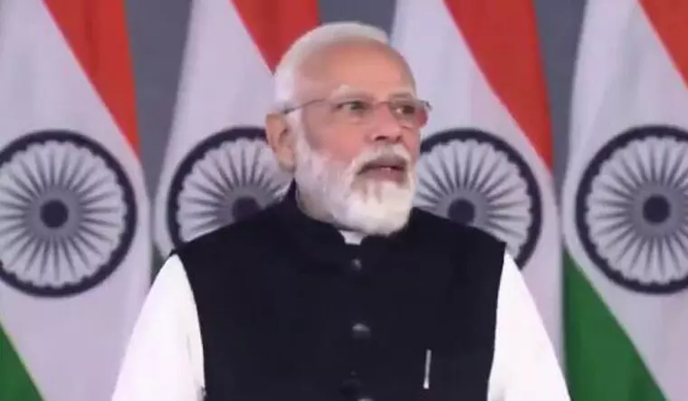 Fact Check : PM मोदींचे भाषण टेलिप्रॉम्प्टरमुळे बंद पडले होते का?