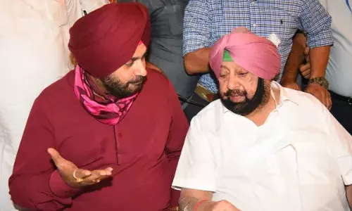 Punjab Election : सिद्धूंना मंत्रिमंडळात घेण्यासाठी पाकिस्तानातून दबाव? अमरिंदर सिंग यांच्या आरोपाला काँग्रेसचे उत्तर