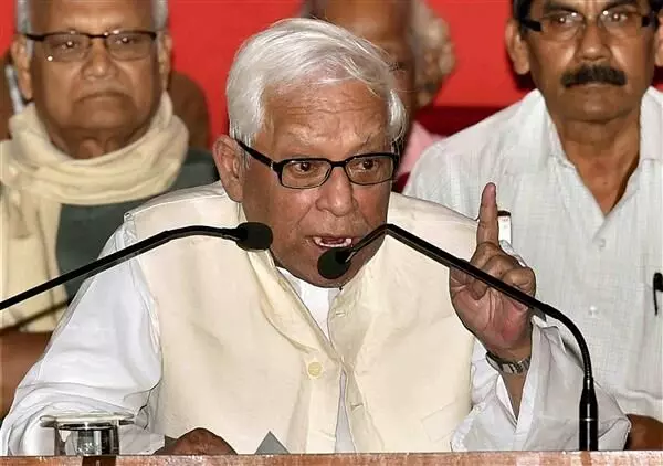 प.बंगालच्या माजी मुख्यमंत्र्यांनी पद्मभूषण पुरस्कार नाकारला