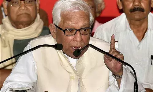 प.बंगालच्या माजी मुख्यमंत्र्यांनी पद्मभूषण पुरस्कार नाकारला